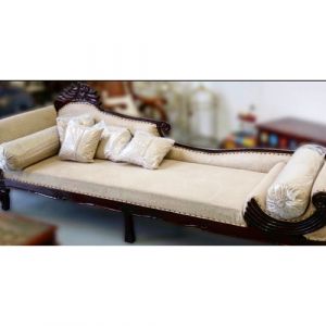 Royal Daybed