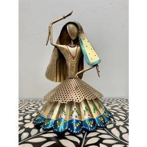 Big Kalbeliya Dolls (Assorted Colours)